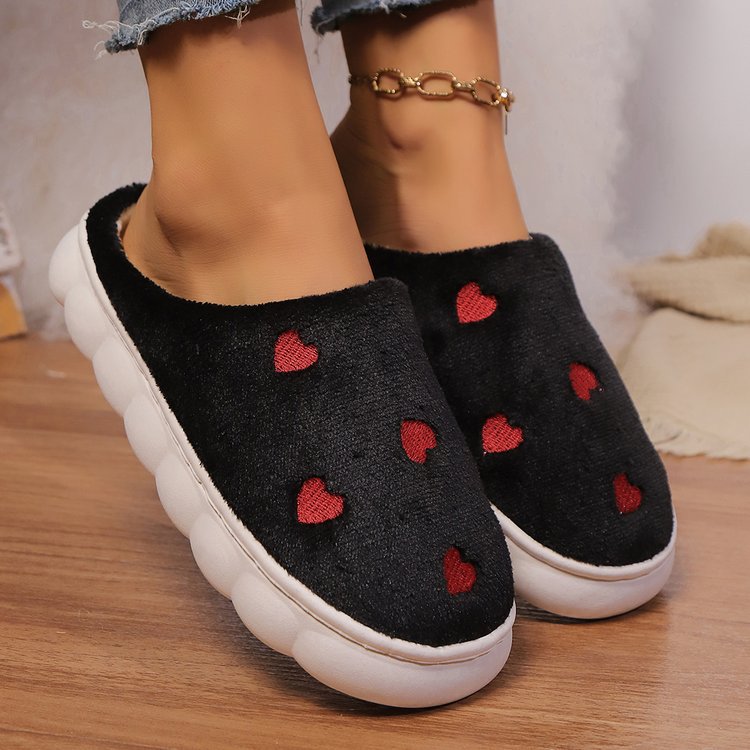 Heart Accented Flat Slippers with Rounded Toe