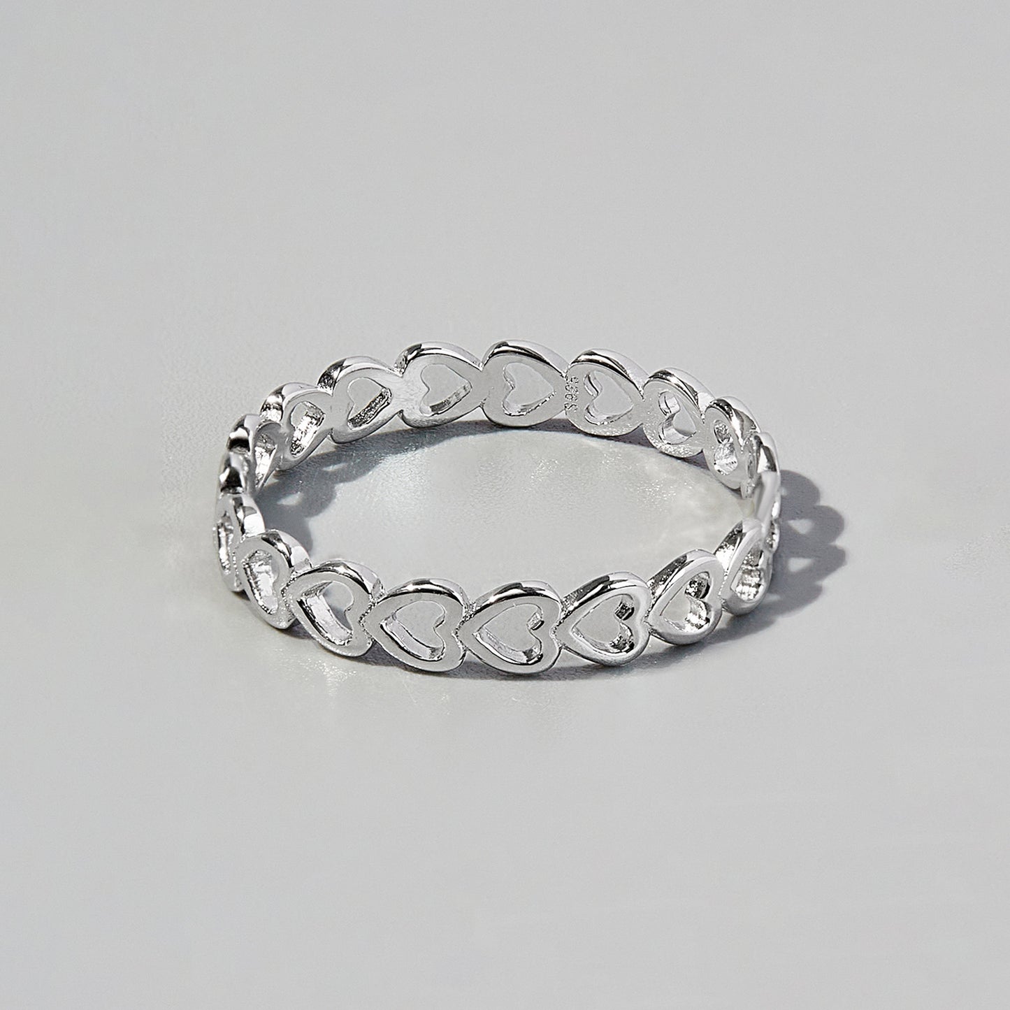 Heart Link Ring in 925 Sterling Silver