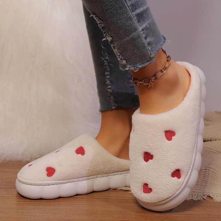 Heart Accented Flat Slippers with Rounded Toe