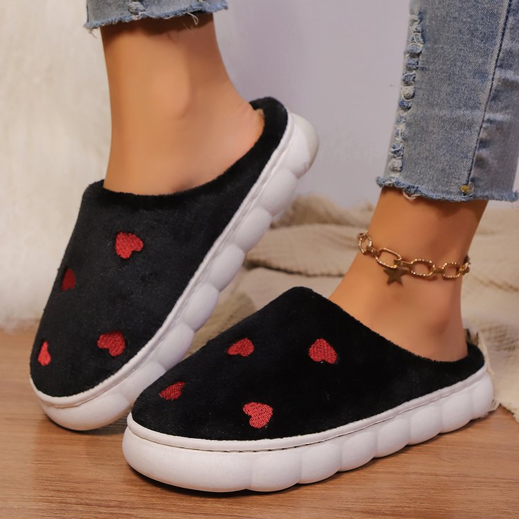 Heart Accented Flat Slippers with Rounded Toe